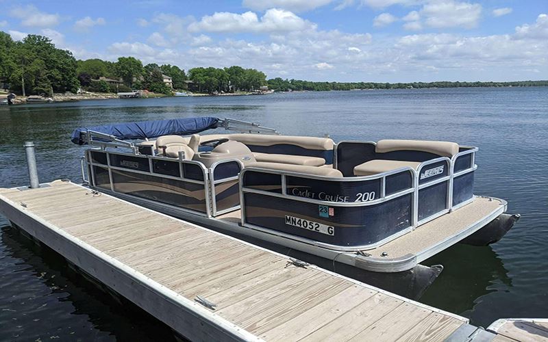 Griffing Pontoon Boat